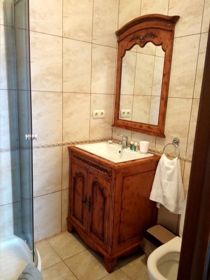 Отель Арт-готель 