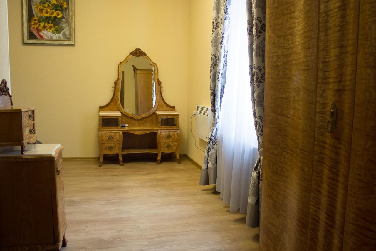 Отель Арт-готель 